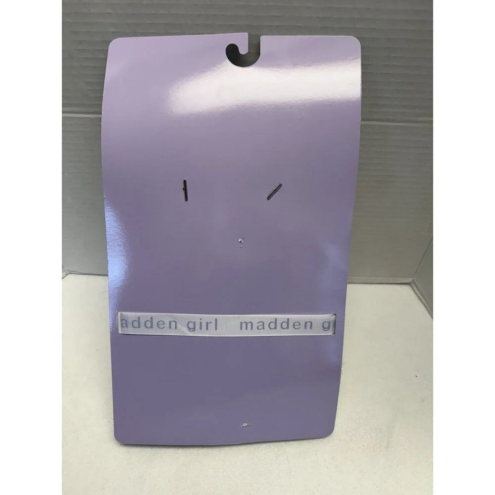 Madden Girl Beanie And Gloves Ivory Faux Fur with Shimmering Sparkles New - Picture 8 of 9